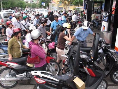Bộ trưởng Vương Đình Huệ: Giá xăng dầu tăng giảm không cân xứng