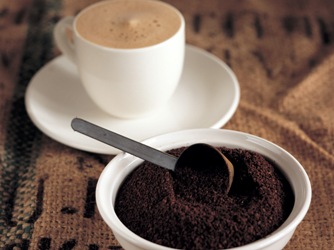 Giá cà phê trong nước giảm 500 nghìn đồng/tấn