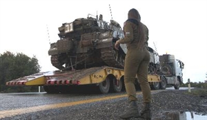 Israel đã điều động binh lính, xe tăng tới Dải Gaza