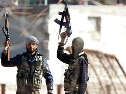 Phe đối lập tuyên bố chiếm một căn cứ lớn tại Syria