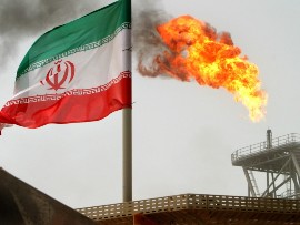 Iran sắp xây dựng nhà máy lọc dầu gần biển Caspian