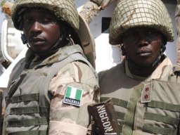 Nigeria đưa quân sang Mali tham chiến