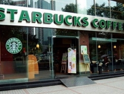 Tập đoàn càphê Starbucks dọa dừng đầu tư vào Anh