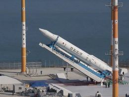 Hàn Quốc phóng thành công vệ tinh trước đe dọa của Triều Tiên