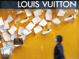 Louis Vuitton lãi lớn nhờ châu Á