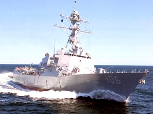 Tàu khu trục Mỹ mang tên lửa sắp tới Philippines