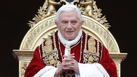 Giáo hoàng Benedict XVI thực hiện buổi ban phước cuối cùng