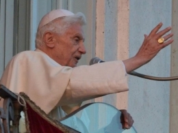 Đức Giáo hoàng Benedict XVI chính thức thoái vị