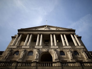 Ngân hàng trung ương Anh giữ lãi suất thấp kỷ lục