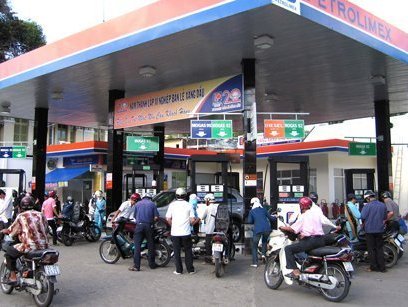 Chủ tịch Petrolimex khẳng định có cơ hội giảm giá xăng dầu