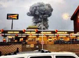 Mỹ tiếp tục rung chuyển vì nổ lớn ở Texas, khoảng 60 người chết