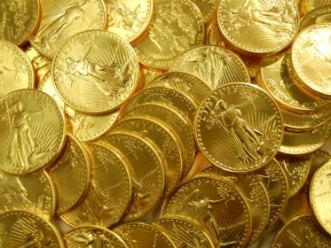 Người Mỹ đổ xô mua vàng xu sau khi giá lao dốc
