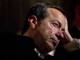 John Paulson: Giá vàng sẽ được hỗ trợ trong ngắn hạn