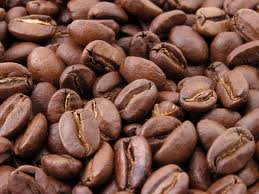 Giá cà phê Tây Nguyên đột ngột lao xuống 42,5 triệu đồng/tấn