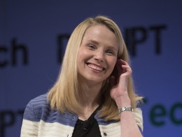 CEO Yahoo nhận 36,6 triệu USD trong 6 tháng đầu nắm quyền