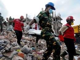 Hơn 1.000 người thiệt mạng trong vụ sập nhà Bangladesh