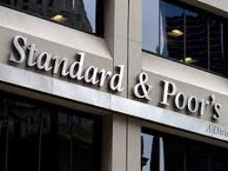 S&P cảnh báo xếp hạng tín dụng của Pháp