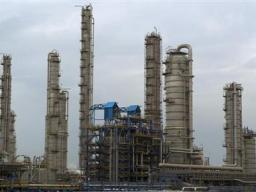 Mỹ áp lệnh trừng phạt ngành hoá dầu Iran