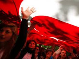 Thổ Nhĩ Kỳ chuẩn bị trưng cầu dân ý để chấm dứt biểu tình