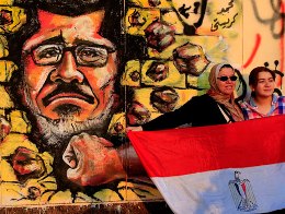 Tổng thống Ai Cập có thể bị lật đổ trong vài giờ tới