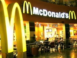 Ông Henry Nguyễn Bảo Hoàng đưa McDonald's về Việt Nam