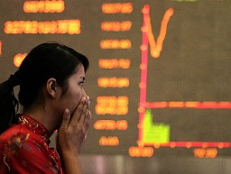 Chứng khoán châu Á giảm sau cảnh báo của IMF về kinh tế Trung Quốc