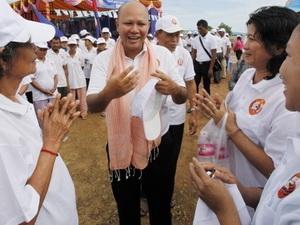 Con trai ông Hun Sen: Ngôi sao mới nổi ở Campuchia
