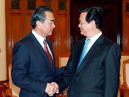 Thủ tướng bàn vấn đề Biển Đông với Bộ trưởng Ngoại giao Trung Quốc