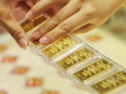 Giá vàng trong nước tăng vượt 38 triệu đồng/lượng
