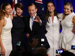 Đảng đối lập giành thắng lợi trong cuộc bầu cử tại Australia