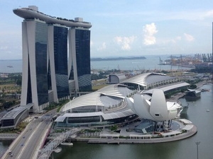 Singapore, Hong Kong sẽ rủi ro nhất châu Á khi thắt chặt tín dụng