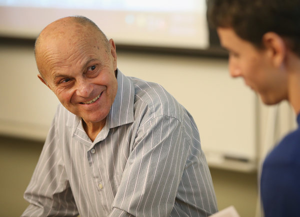 Eugene Fama, Nobel kinh tế 2013 giải thích về dự báo thị trường và giả thuyết thị trường hiệu quả của mình