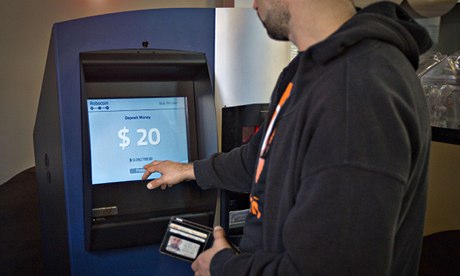 Máy ATM giao dịch tiền ảo đầu tiên trên thế giới