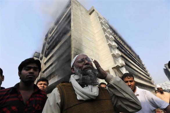 Công nhân dệt Bangladesh tiếp tục gặp thảm họa với vụ cháy lớn nhà máy dệt