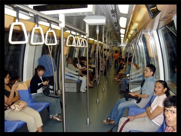 Lý Quang Diệu đã xây dựng tàu điện ngầm theo phong thủy như thế nào?