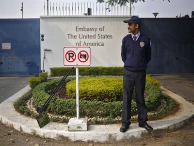 Ấn Độ muốn đóng cửa câu lạc bộ sứ quán Mỹ để trả đũa