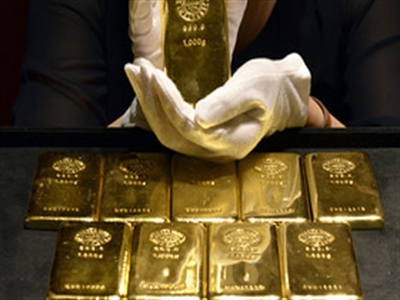 Giá vàng tiếp tục đà giảm ngày thứ 2 do USD tăng giá