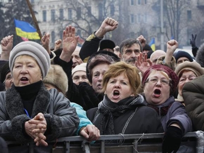 “EU phải sẵn sàng áp dụng trừng phạt Ukraina”