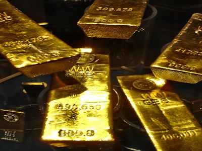 Vàng vẫn giữ vững gần 1.300 usd/oz