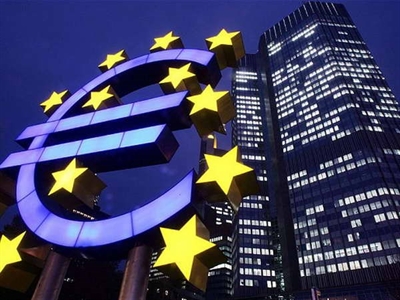 NHTW châu Âu ECB: Lợi nhuận ròng năm 2013 đạt gần 2 tỷ USD