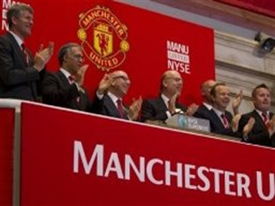 Cổ phiếu Manchester United tăng kỷ lục khi David Moyes bị sa thải