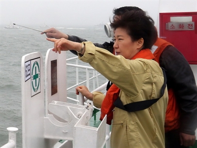 Kinh tế Hàn Quốc và cú sốc sau vụ chìm phà thảm khốc