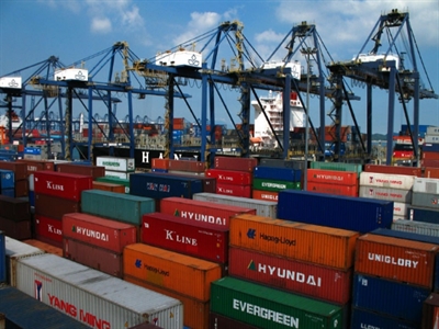 4 tháng vừa qua, Việt Nam nhập khẩu bao nhiêu hàng hóa từ Trung Quốc?