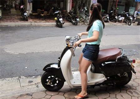Từ 1/6, biển số ôtô, xe máy tại Hà Nội thêm đầu 40