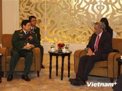 Lãnh đạo Quốc phòng Việt Nam gặp Phó tổng tham mưu Trung Quốc