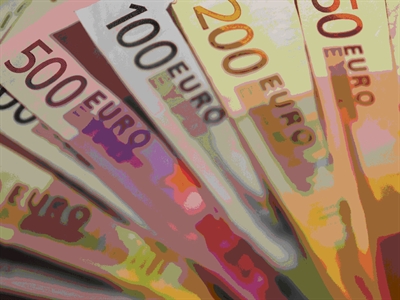 Euro tăng lên trên 1,36 USD trước cuộc họp của ECB