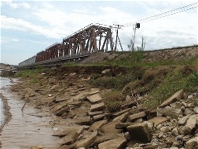 Đường sắt Bắc Nam đoạn qua Nghệ An bị đe dọa nghiệm trọng