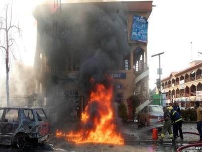 Đánh bom ở thủ đô Nigeria khiến ít nhất 21 người thiệt mạng