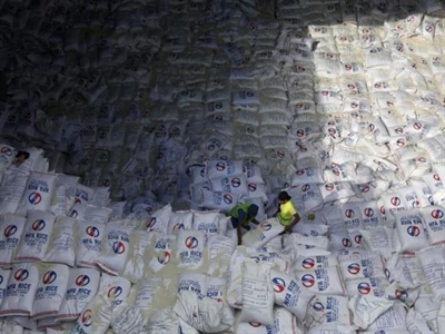 Philippines dành 236 triệu USD nhập thêm 500 nghìn tấn gạo