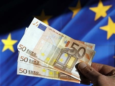 Ngân hàng ở Eurozone dự kiến vay ECB 250 tỷ euro